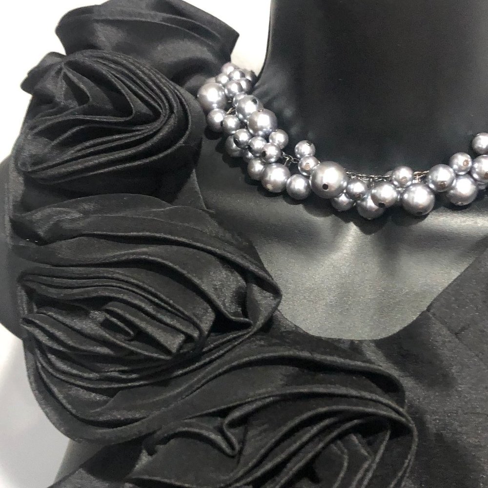 ONE SHOULDER RUFFLE BLACK DRESS - Picture 4 of 8